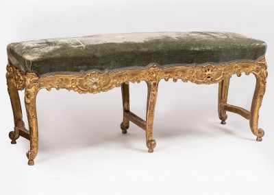 Carved and gilt wood bench